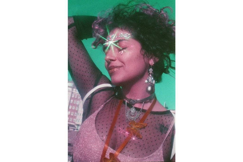 Lomography 35mm ISO 100-400 - LomoChrome Purple