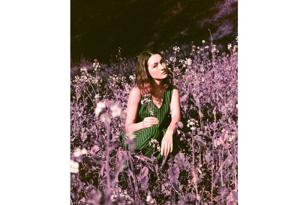 Lomography 120 ISO 100-400 - LomoChrome Purple Petillant