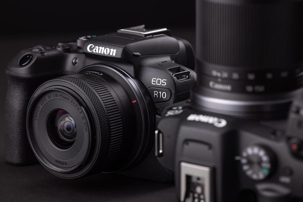 Canon EOS R10 with RF-S 18-45mm IS STM lens