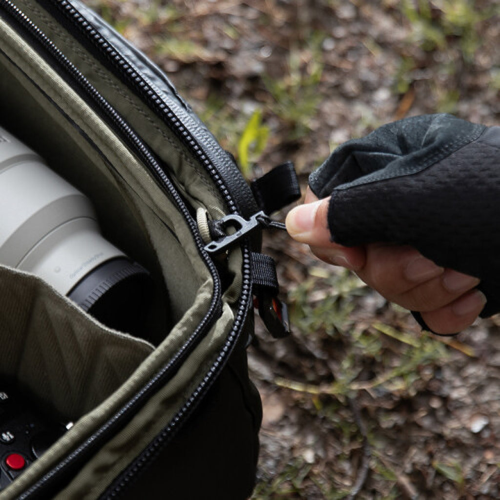 PGYTECH OnePro Flex Backpack 30L with Camera Insert M - Space Black