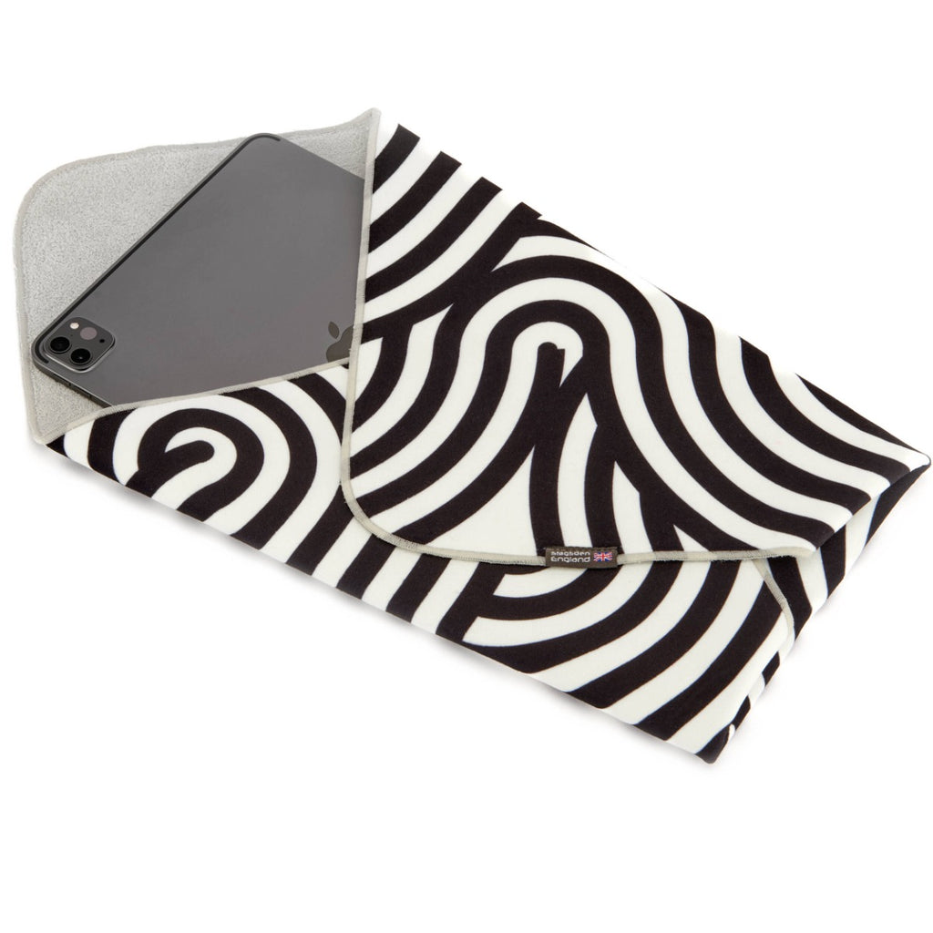 3 Legged Thing - Wrapz Protective Wrap - Medium - Swirl