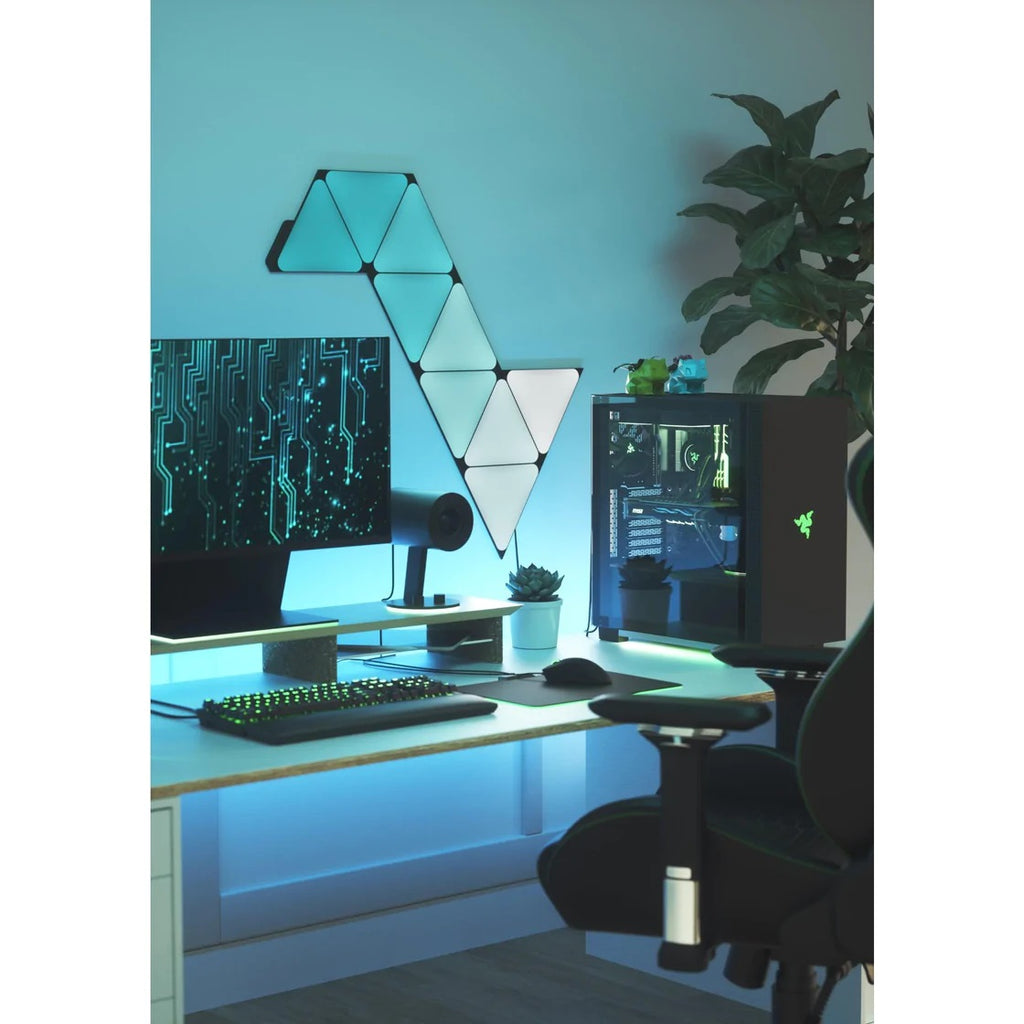Nanoleaf Shapes - Ultra Black Triangles Expansion Pack (3 Panels)