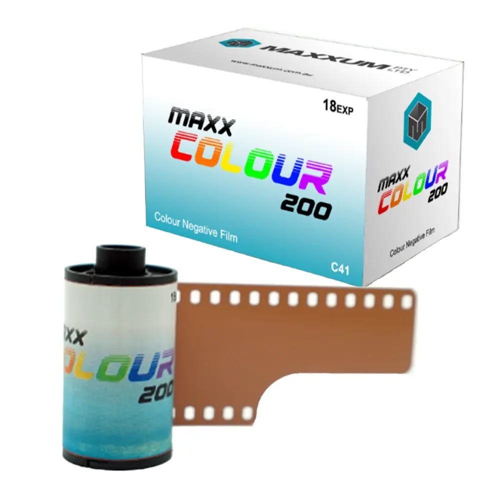 Maxxum 35mm Colour Film 18 exp ISO 200 x5 