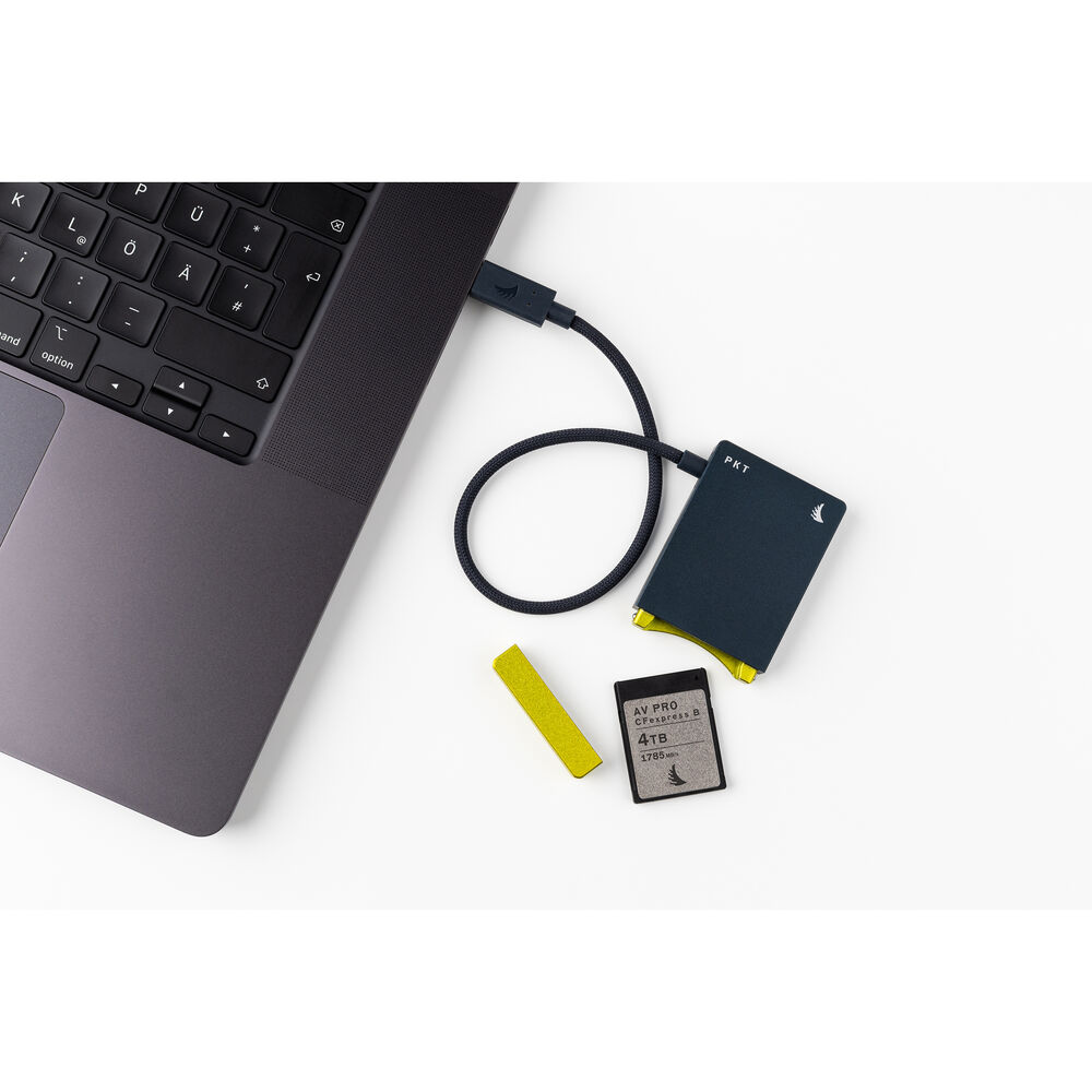 Angelbird CFexpress B Card Reader PKT
