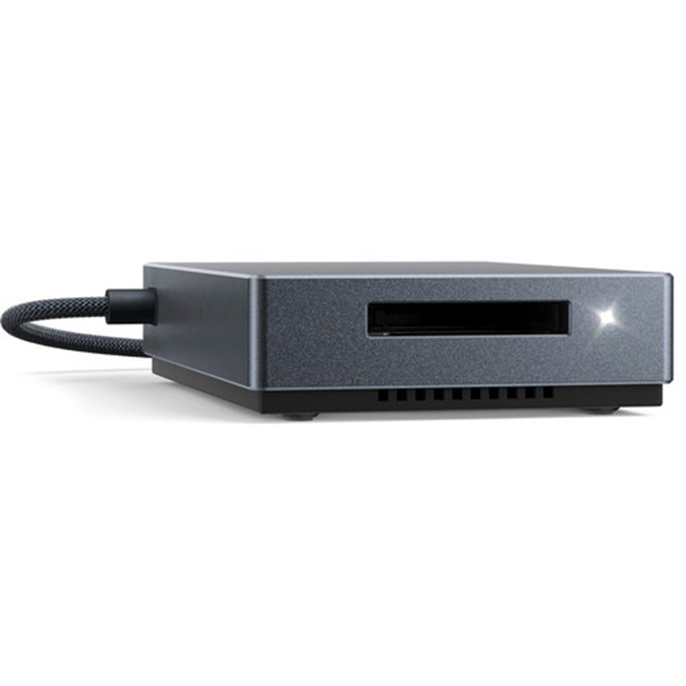 Angelbird Performance CFexpress B Card Reader