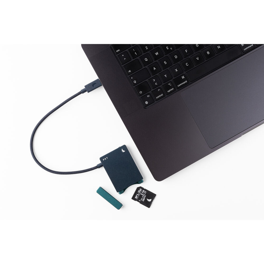 Angelbird SD Card Reader PKT