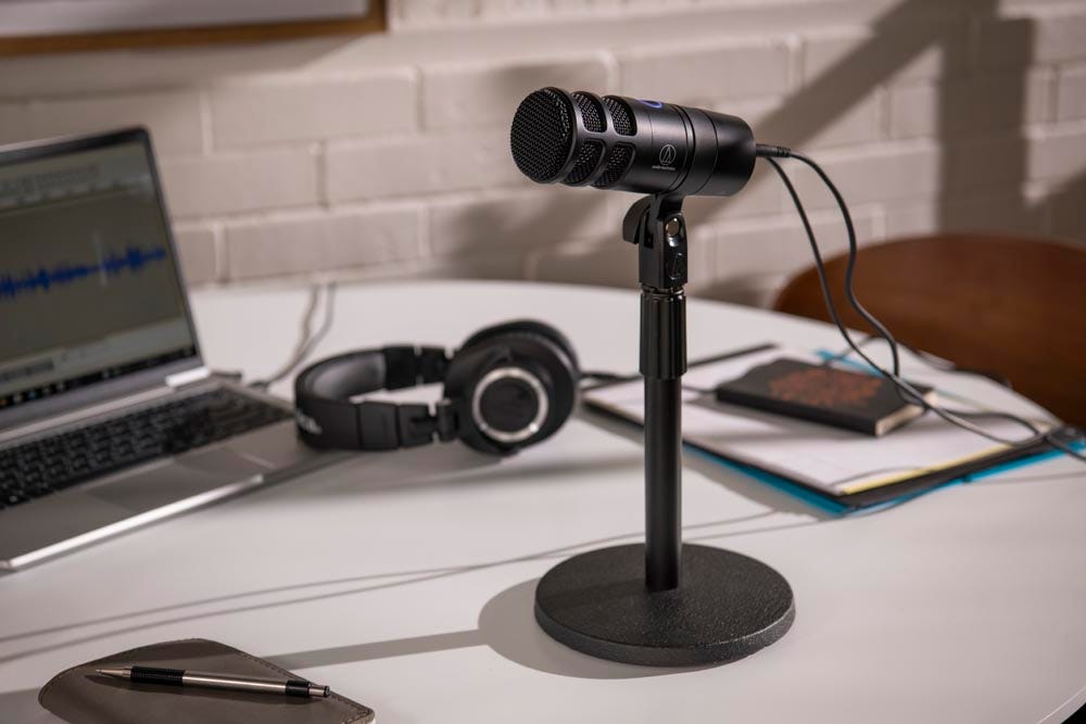 Audio-Technica AT2040USB Hypercardioid Dynamic Podcast Microphone