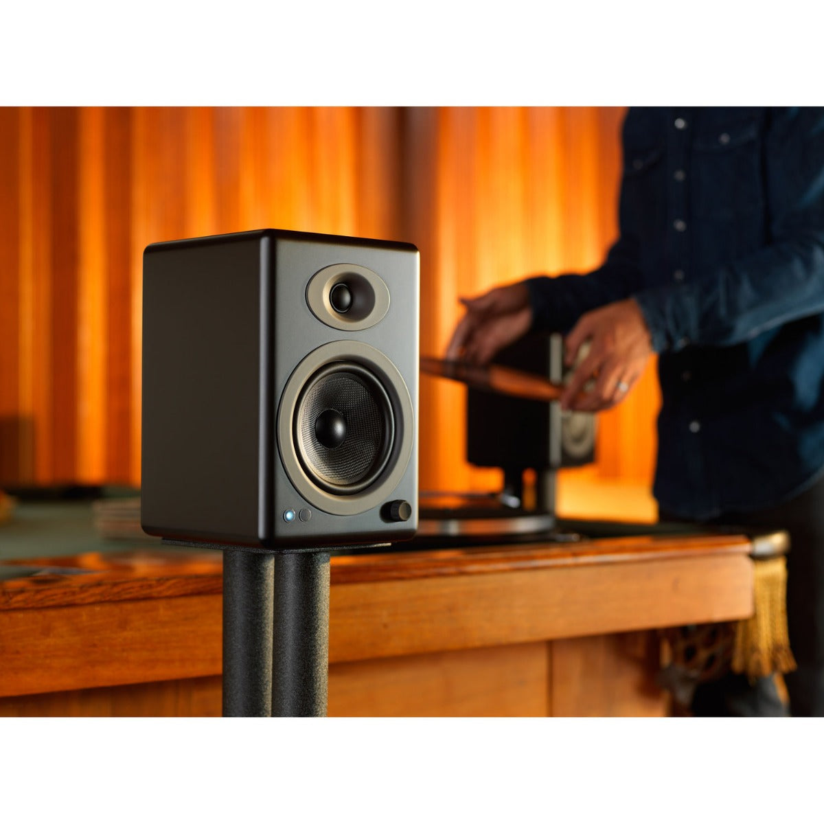 Audioengine A5+ Wireless Powered Bookshelf Speakers - Black Satin