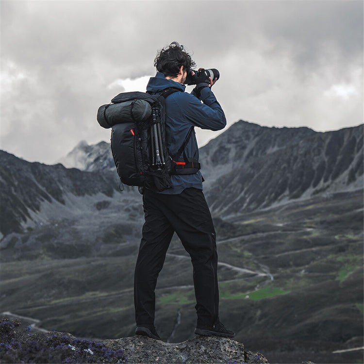 PGYTECH OnePro Flex Backpack 40L with Camera Insert M - Space Black