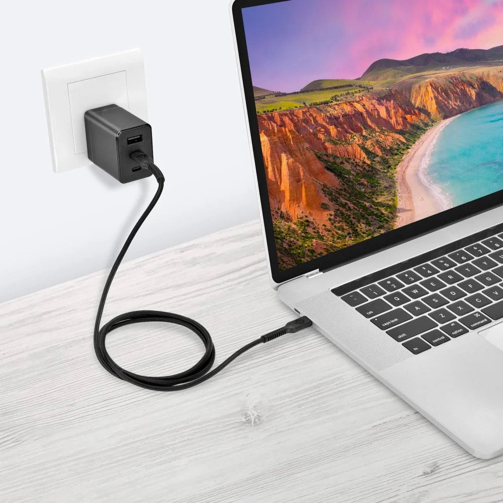 Bonelk Long-Life Easy Grip 1.5m 240W USB-C to USB-C Cable (Black)