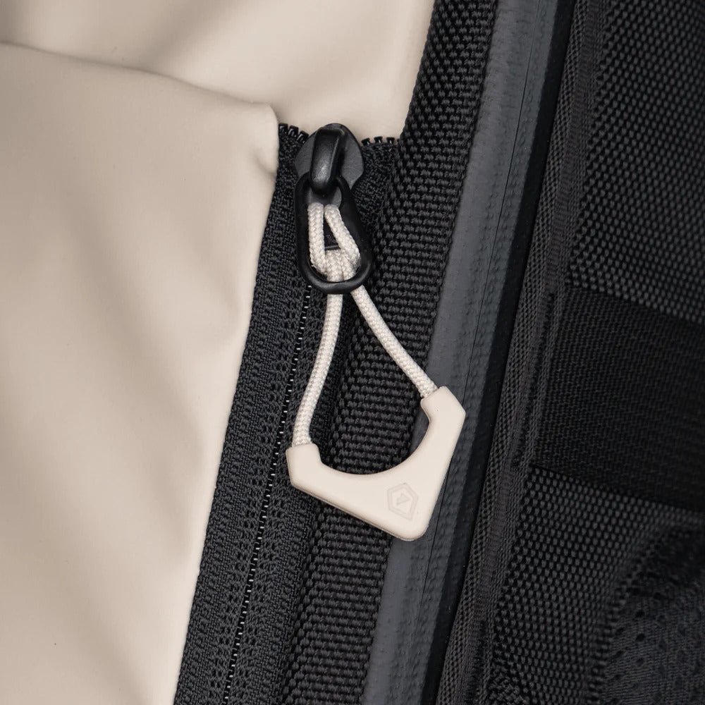 WANDRD Standard Zipper Puller - Yuma Tan