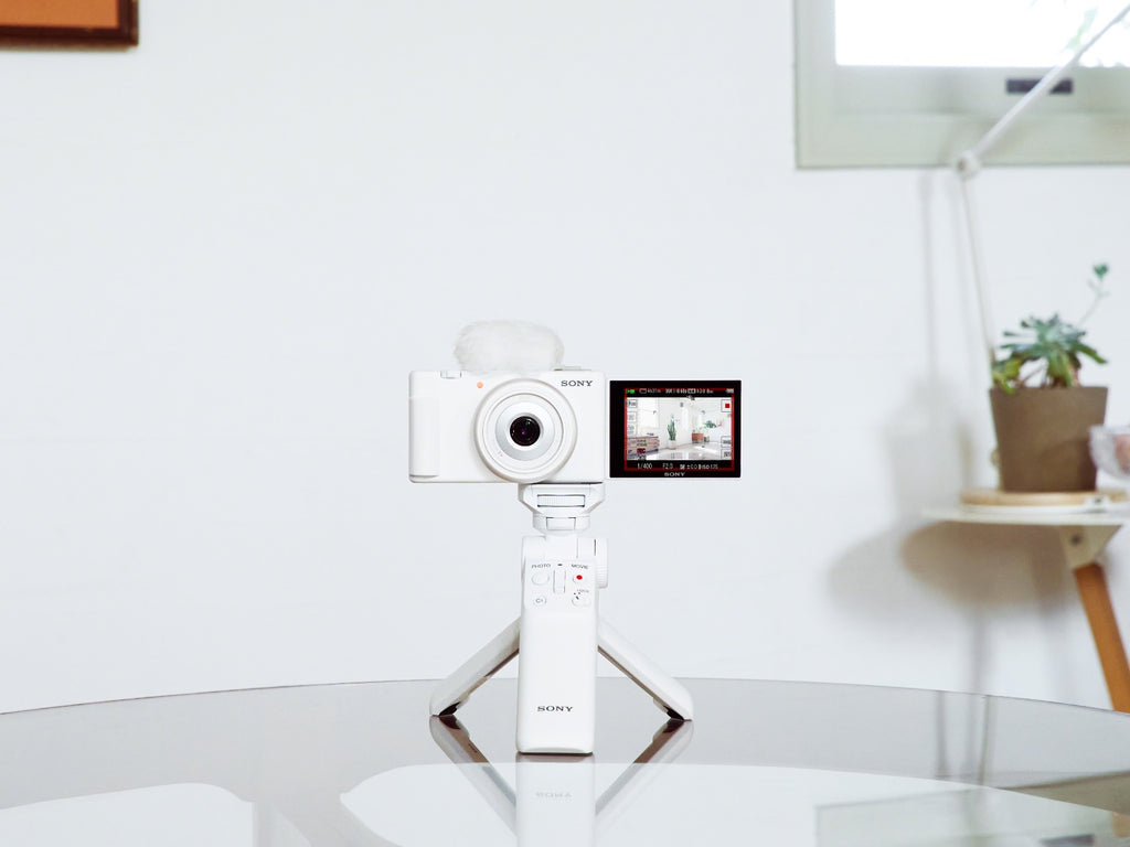 Sony ZV-1F Vlog Camera - White