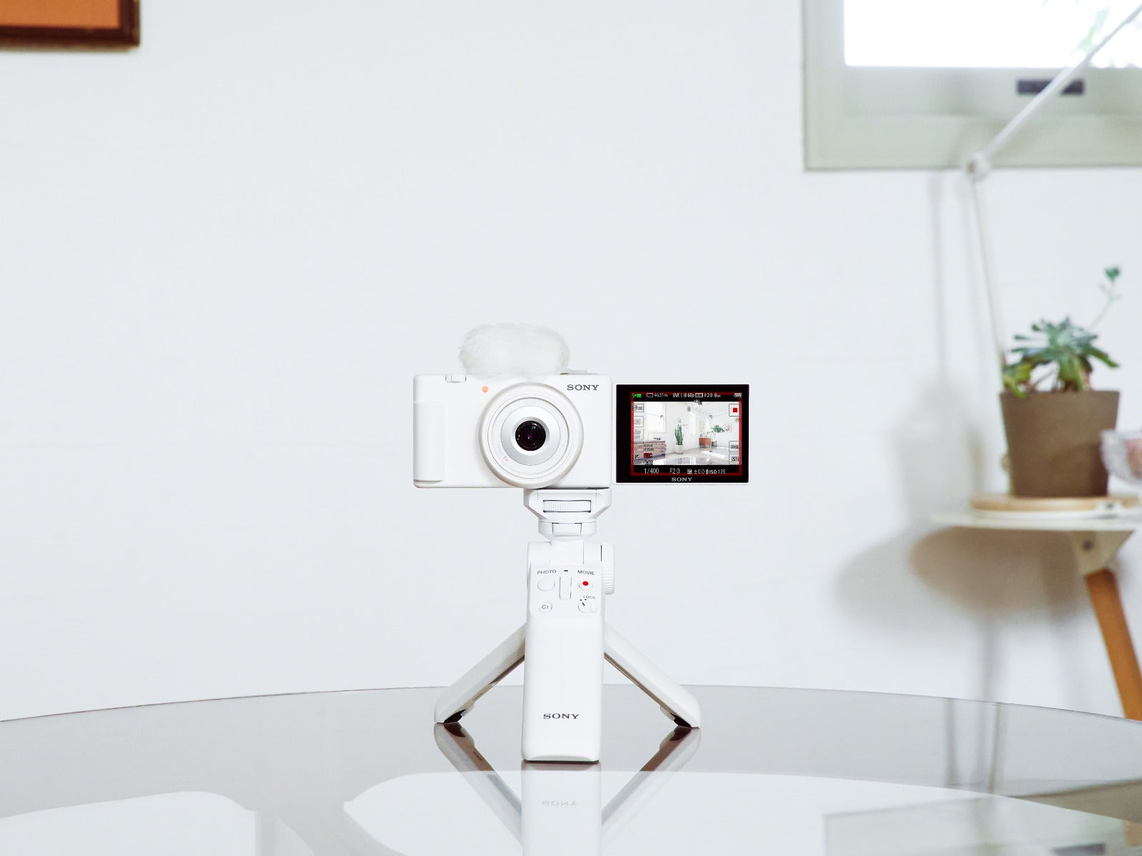 Sony ZV-1F Vlog Camera - White