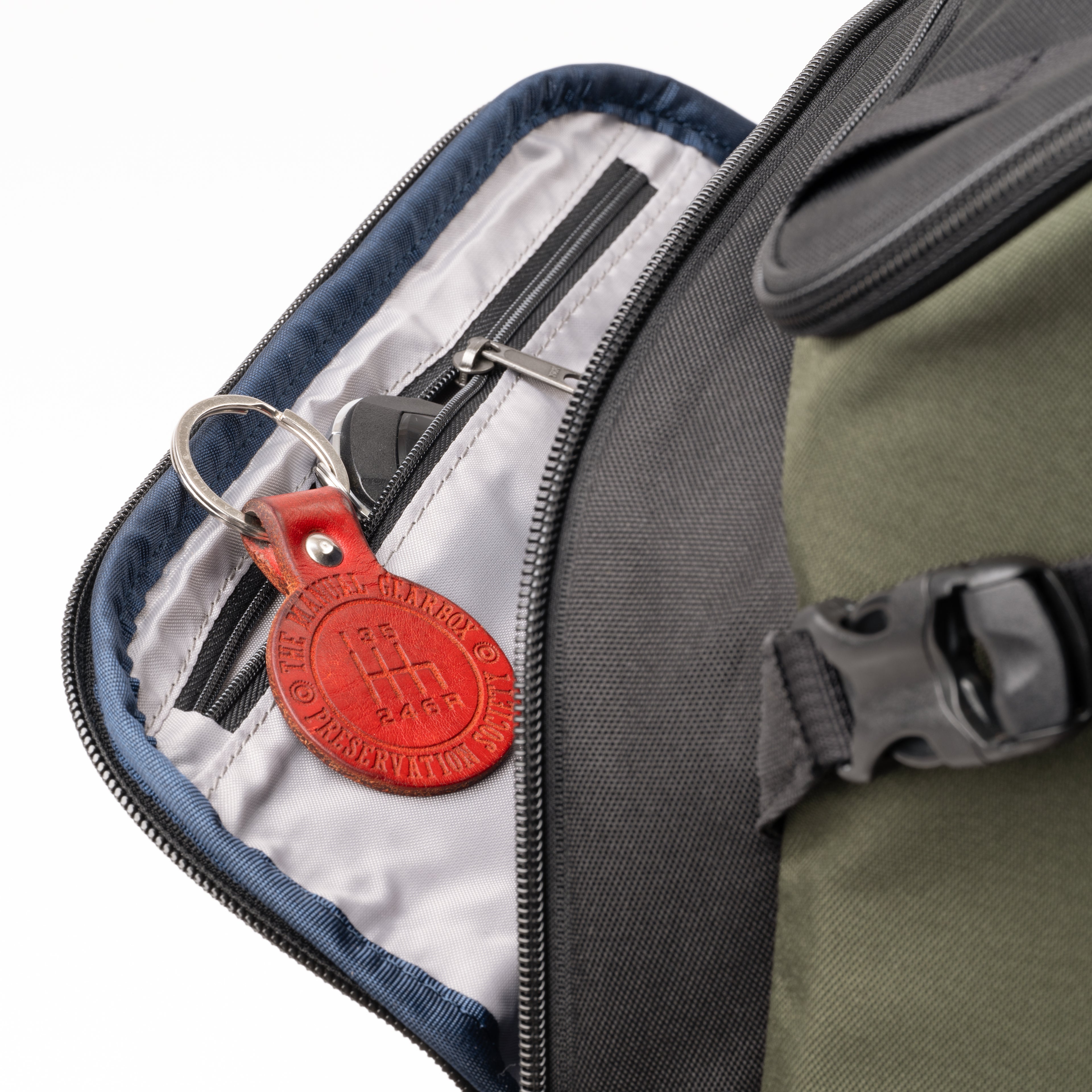 thinkTANK DarkLight Backpack 14L - Green