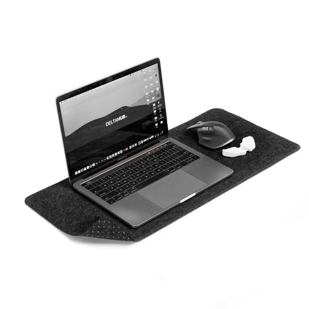 Deltahub Minimalistic Desk Pad Medium 