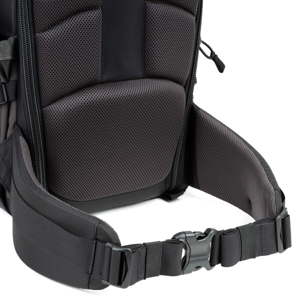 thinkTANK - Mindshift BackLight 18L Photo Daypack - Slate Black