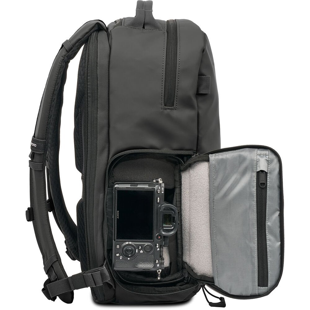Wandrd PRVKE 31 Zip Photo Bundle Black