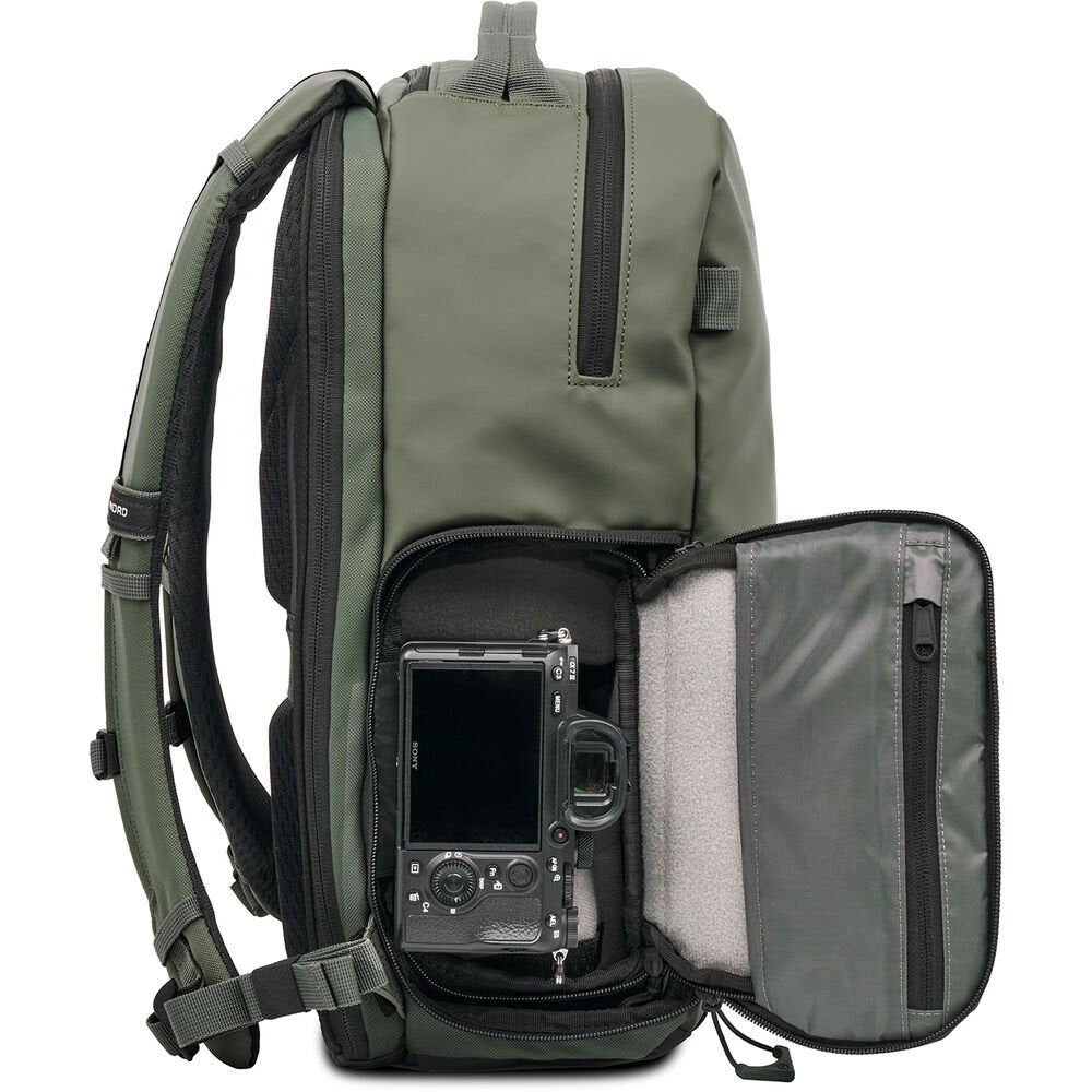 Wandrd PRVKE 21 Zip Photo Bundle Wasatch Green