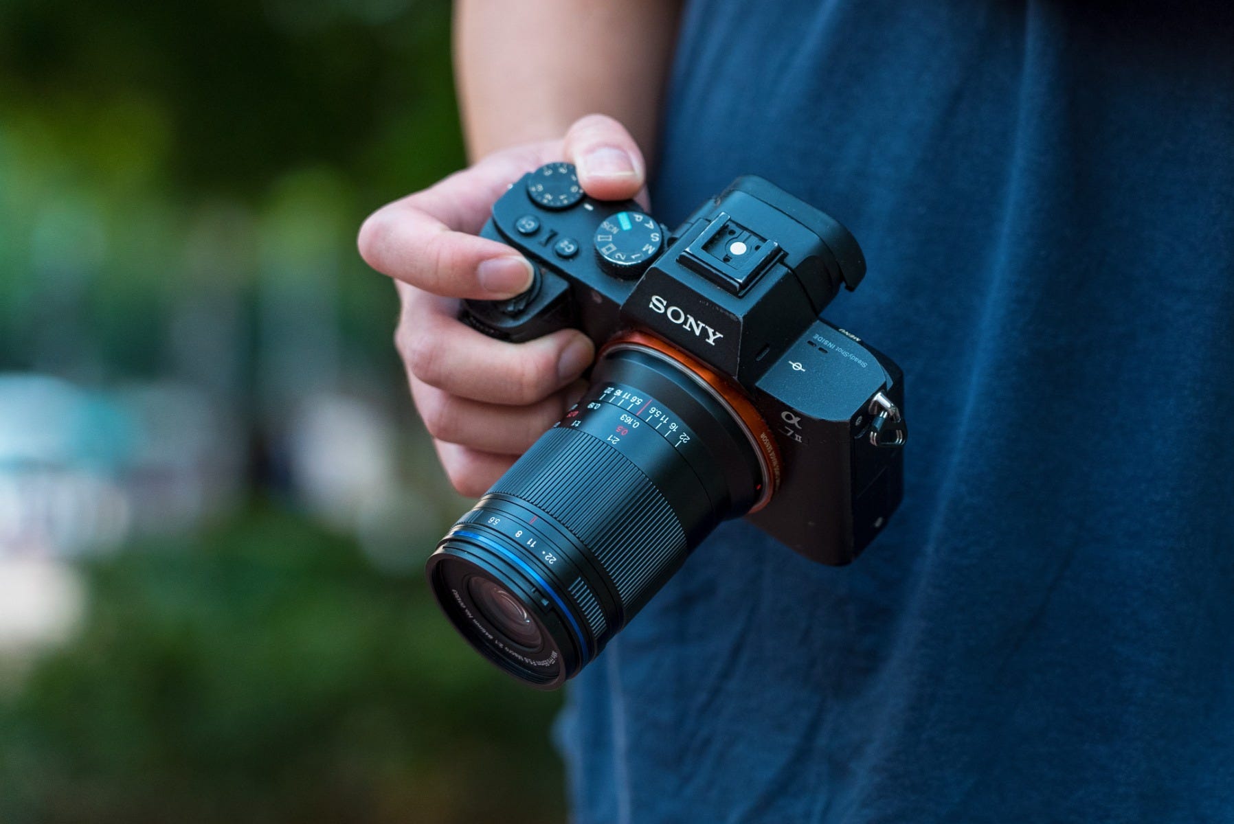 Laowa 85mm f/5.6 2x Ultra Macro APO Lens - Sony FE Mount
