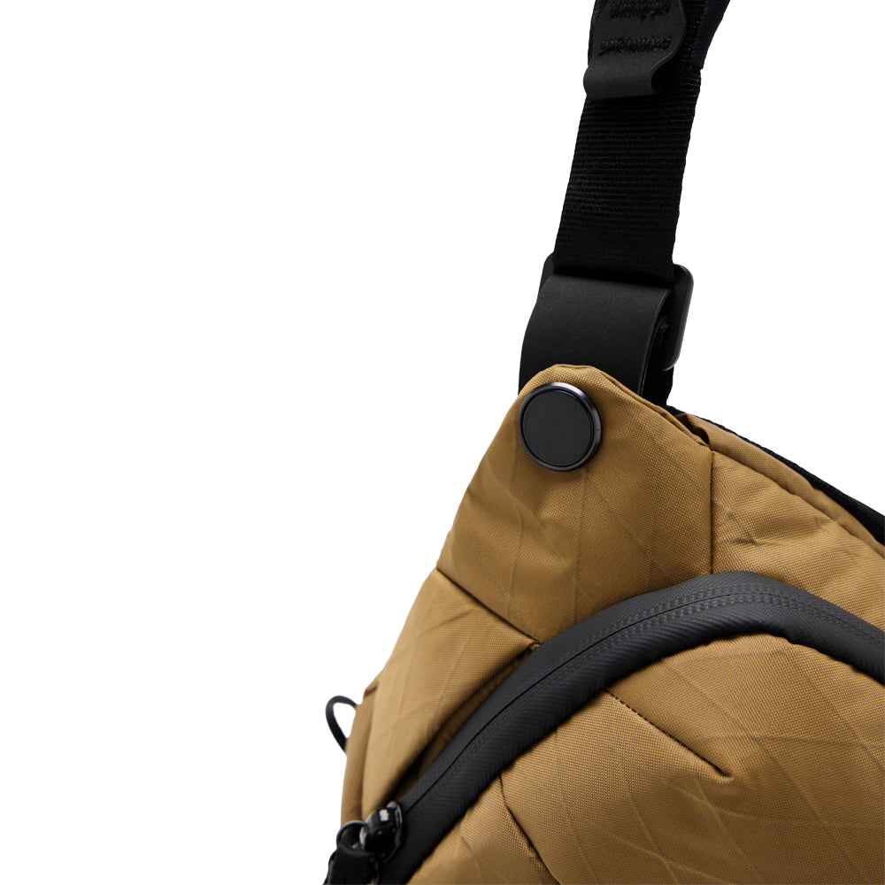 Peak Design Everyday Sling 3L v2 - Coyote