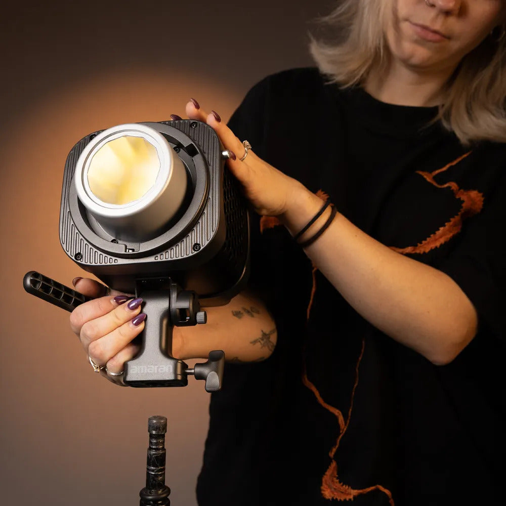 Amaran Halo 600x Bi-Colour LED Light