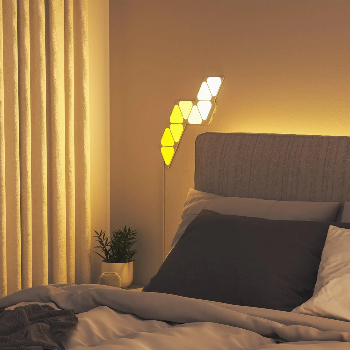 Nanoleaf Shapes - Mini Triangles Starter Kit (9 Panels)