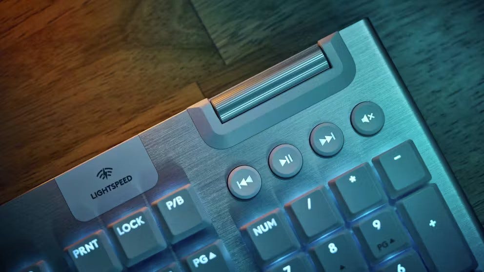 Logitech G915 X LIGHTSPEED Low-Profile Wireless Gaming Keyboard (White)