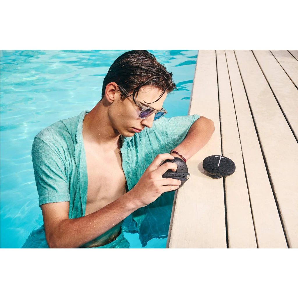 Ultimate Ears MINIROLL Portable Bluetooth Speaker (Black) 