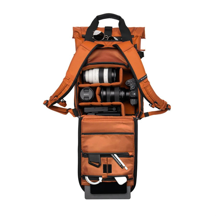 Wandrd PRVKE 15L - Sedona Orange