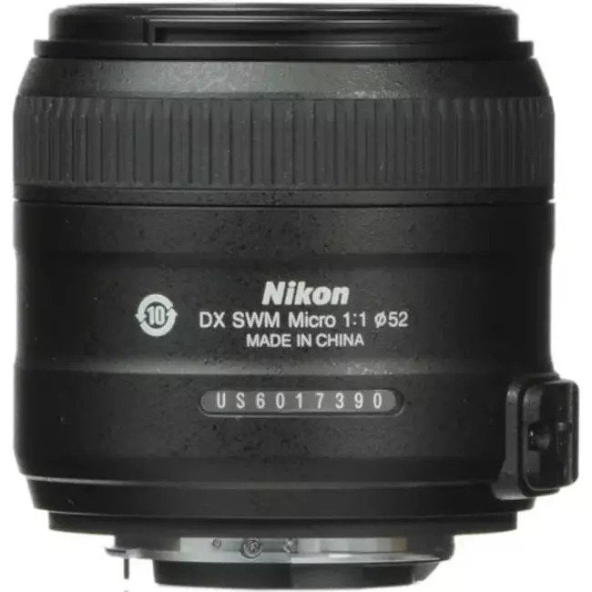 Nikon AF-S DX 40mm f/2.8G Lens