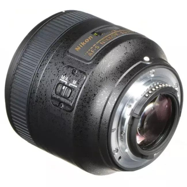 Nikon AF-S 85mm f/1.8G Lens  