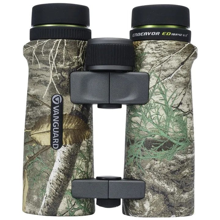 Vanguard Endeavor ED 10x42 Binoculars - Real Tree Finish