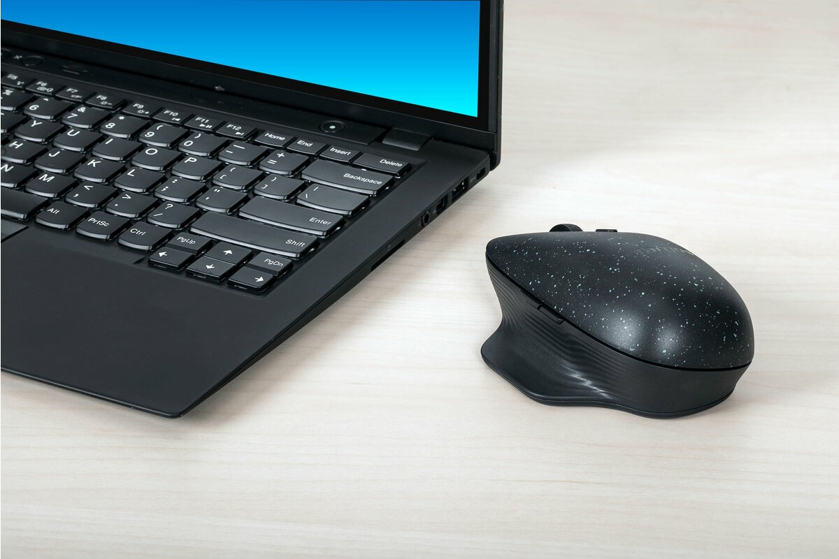 Targus EcoSmart ErgoFlip Bluetooth Mouse