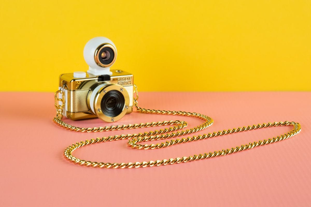 Lomography Fisheye Baby 110 - Gold