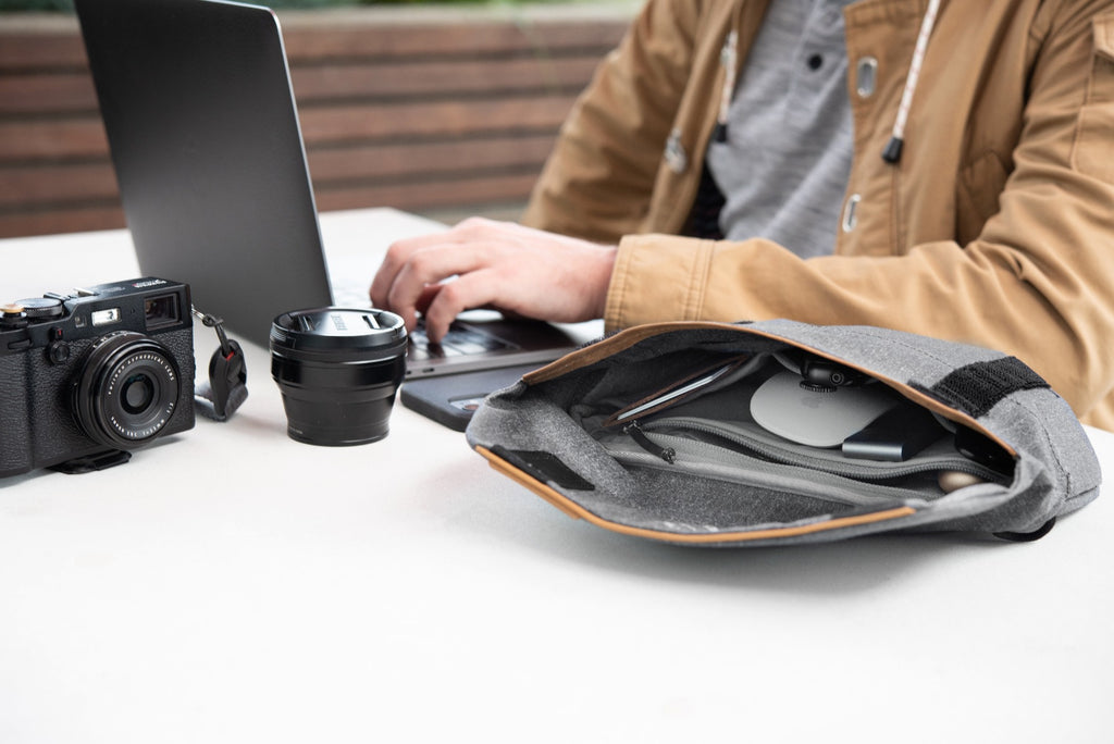Peak Design The Field Pouch (v2) - Charcoal