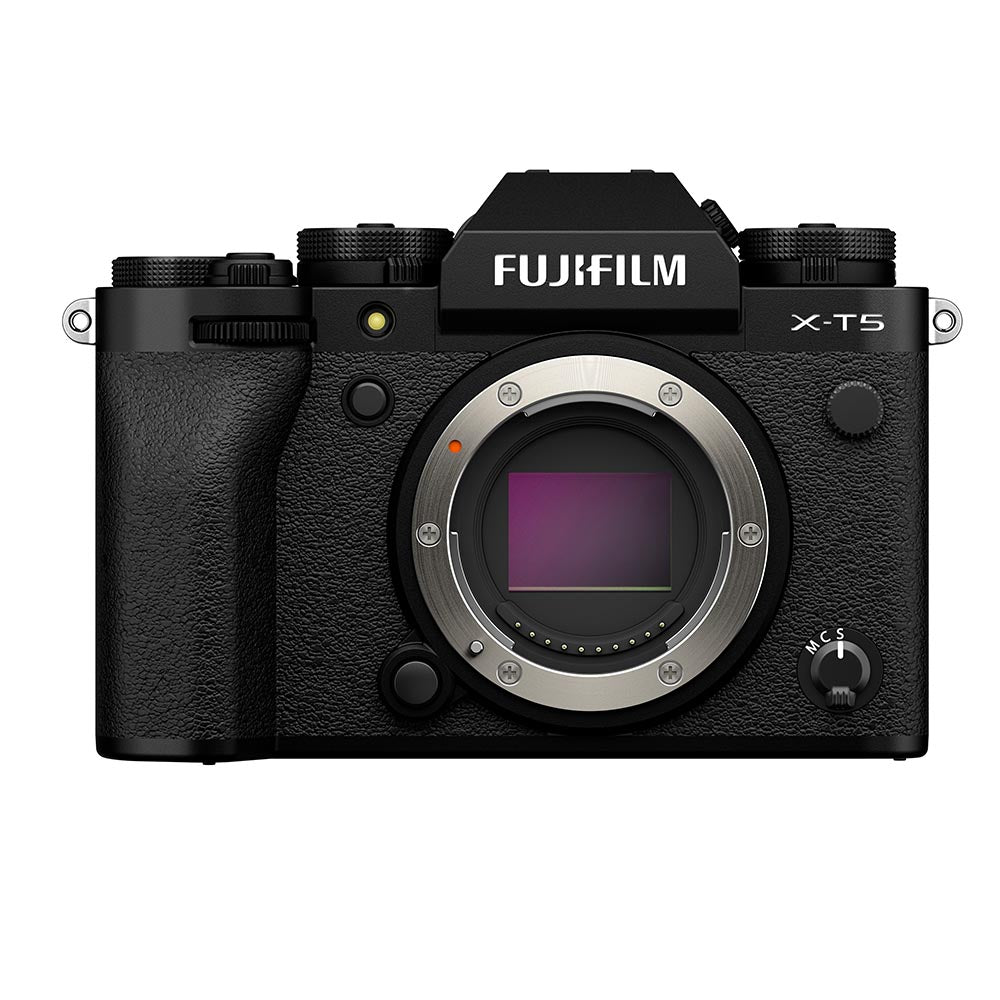 FUJIFILM X-T5 Camera w/ XF 16-80mm Lens (Black)