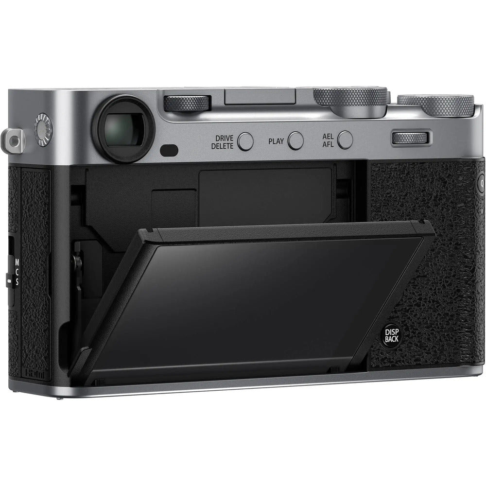 FUJIFILM X-E5 Silver with Sigma 18-50mm f/2.8 DC DN