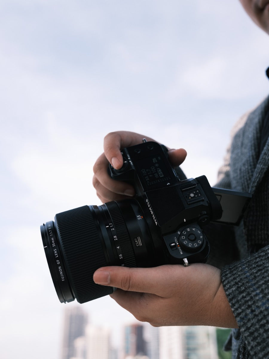 FUJIFILM GF 55mm f/1.7 R WR Lens