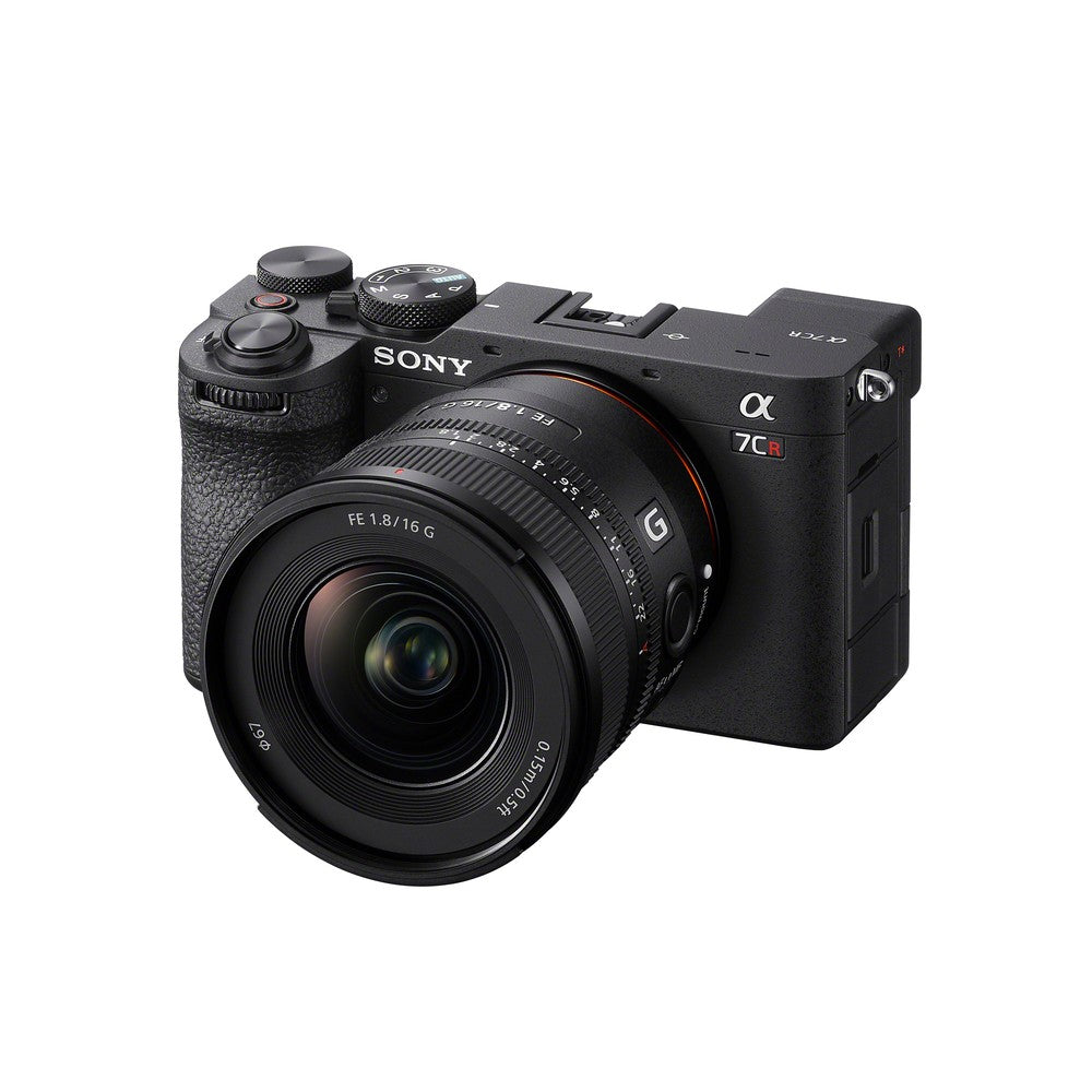 Sony FE 16mm f/1.8 G