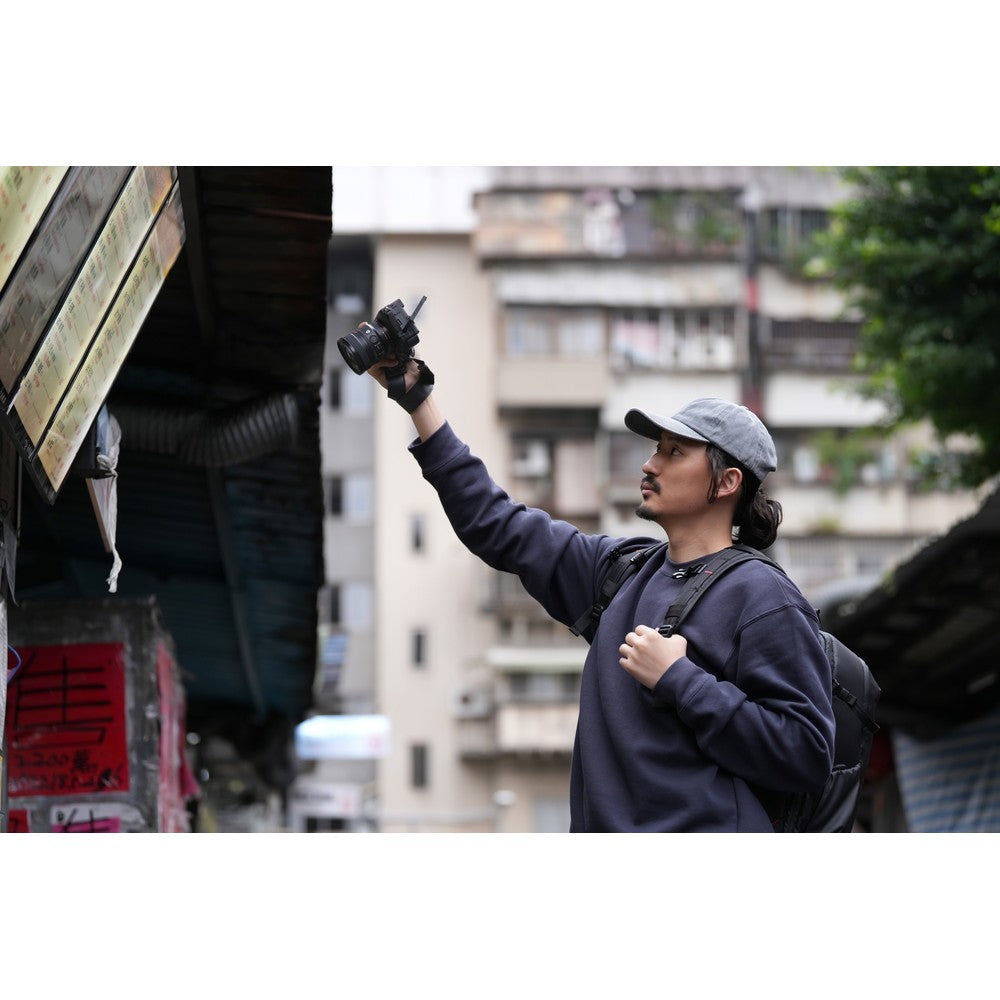 Sony FE 16mm f/1.8 G