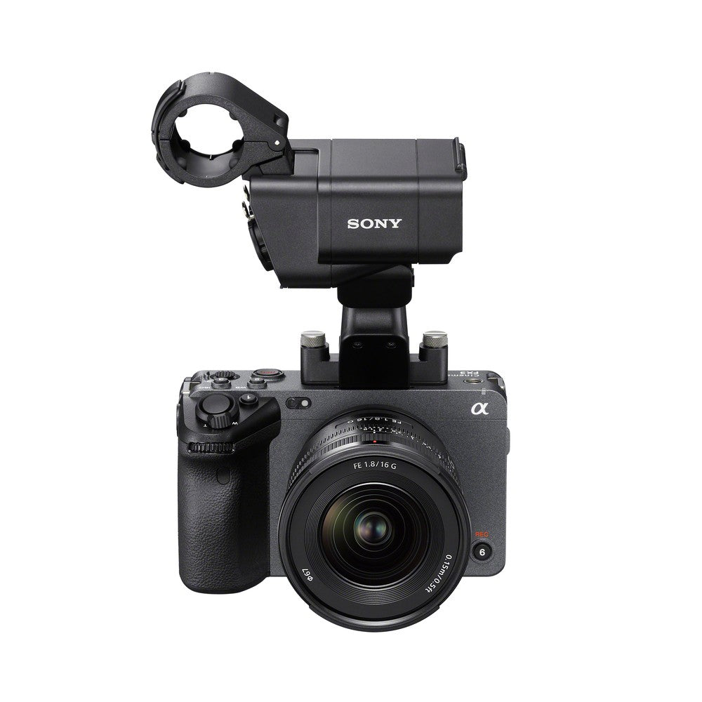 Sony FE 16mm f/1.8 G