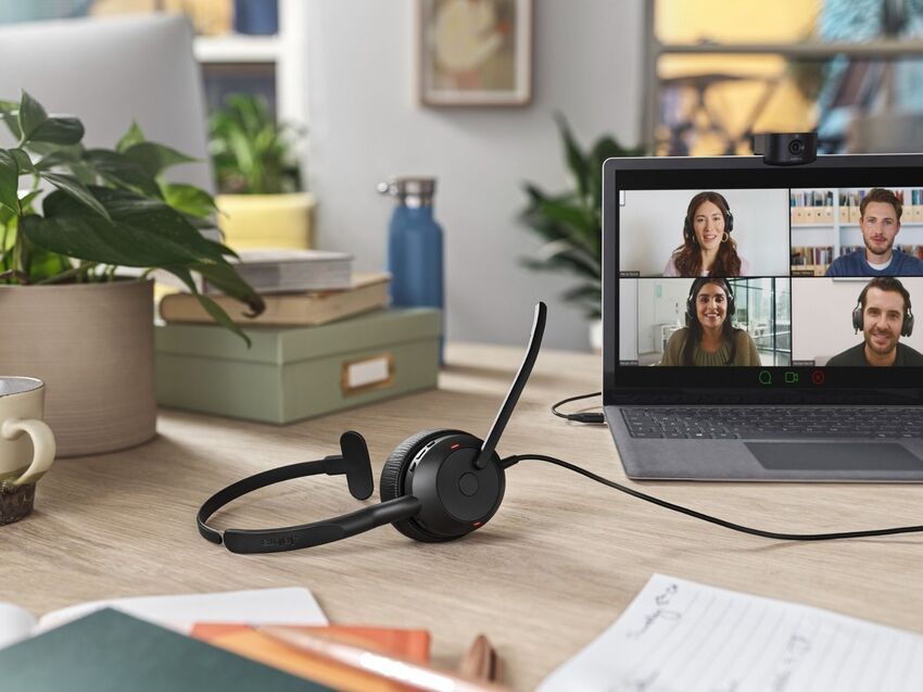 Jabra Evolve2 50 UC USB-C/A Stereo Corded Headset