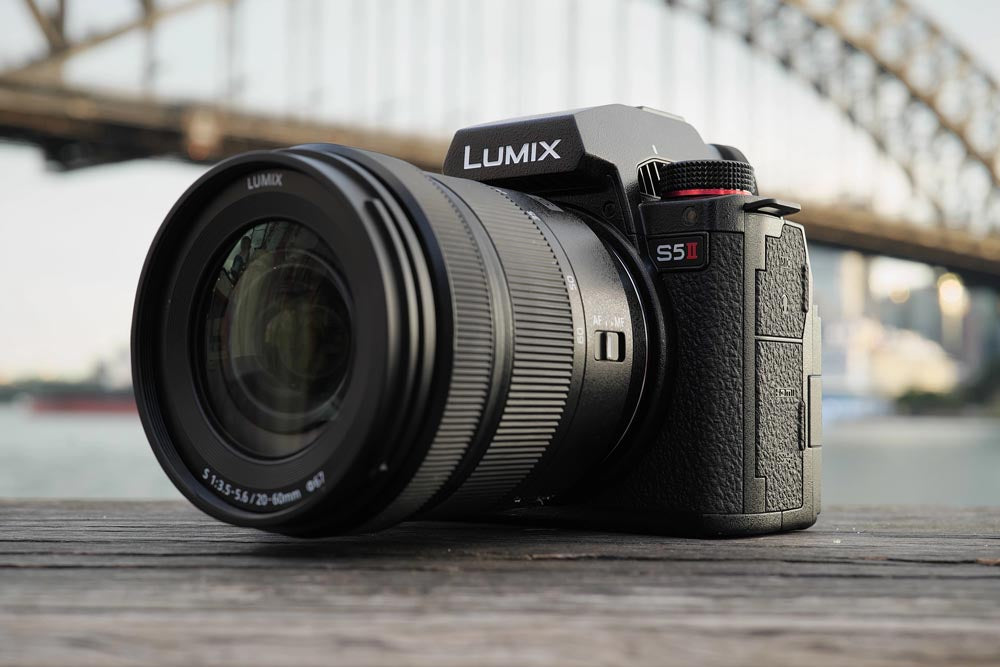 Panasonic LUMIX S5 II + 20-60mm Lens Kit