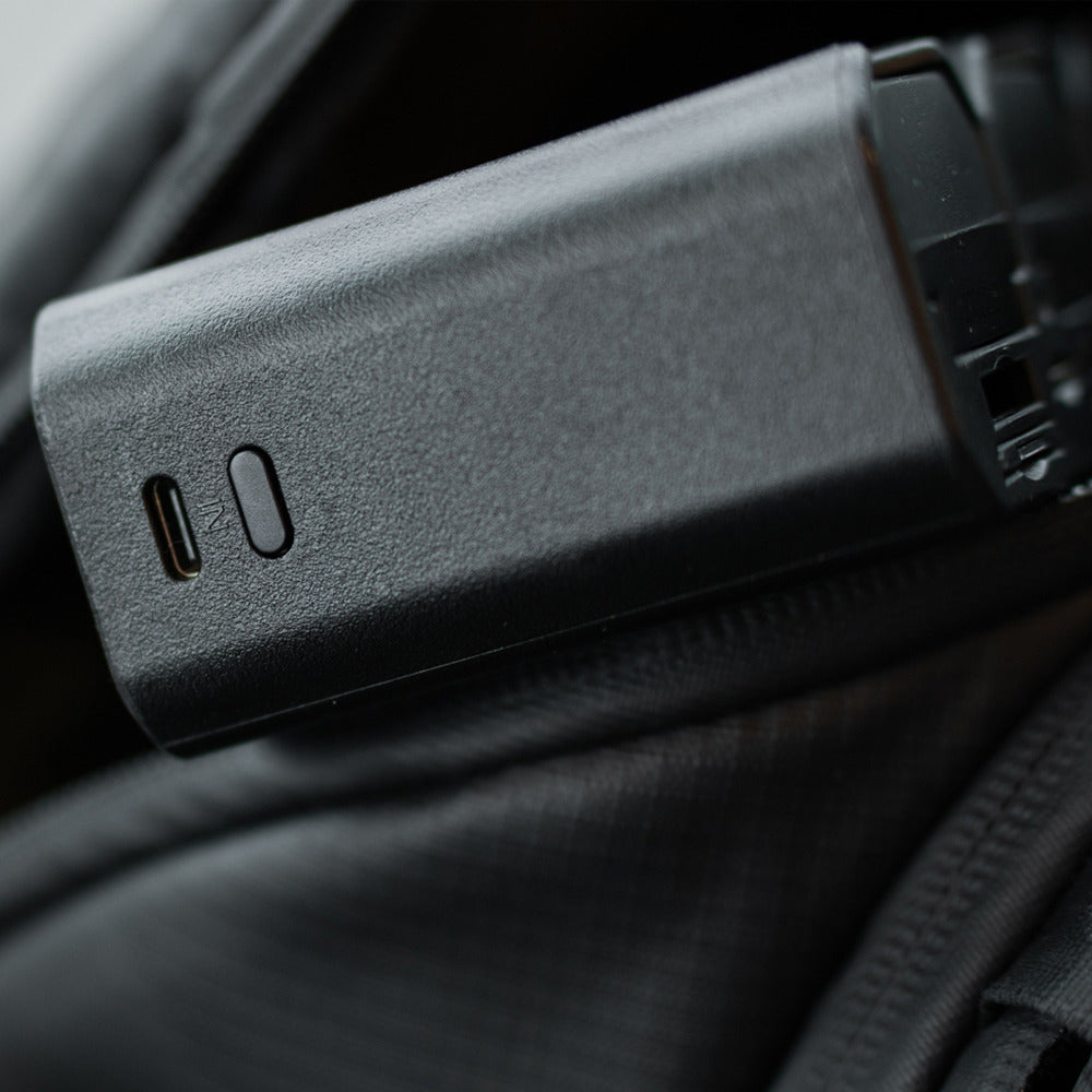 Jupio Prime Triple Charger and Card Holder - Nikon EN-EL15