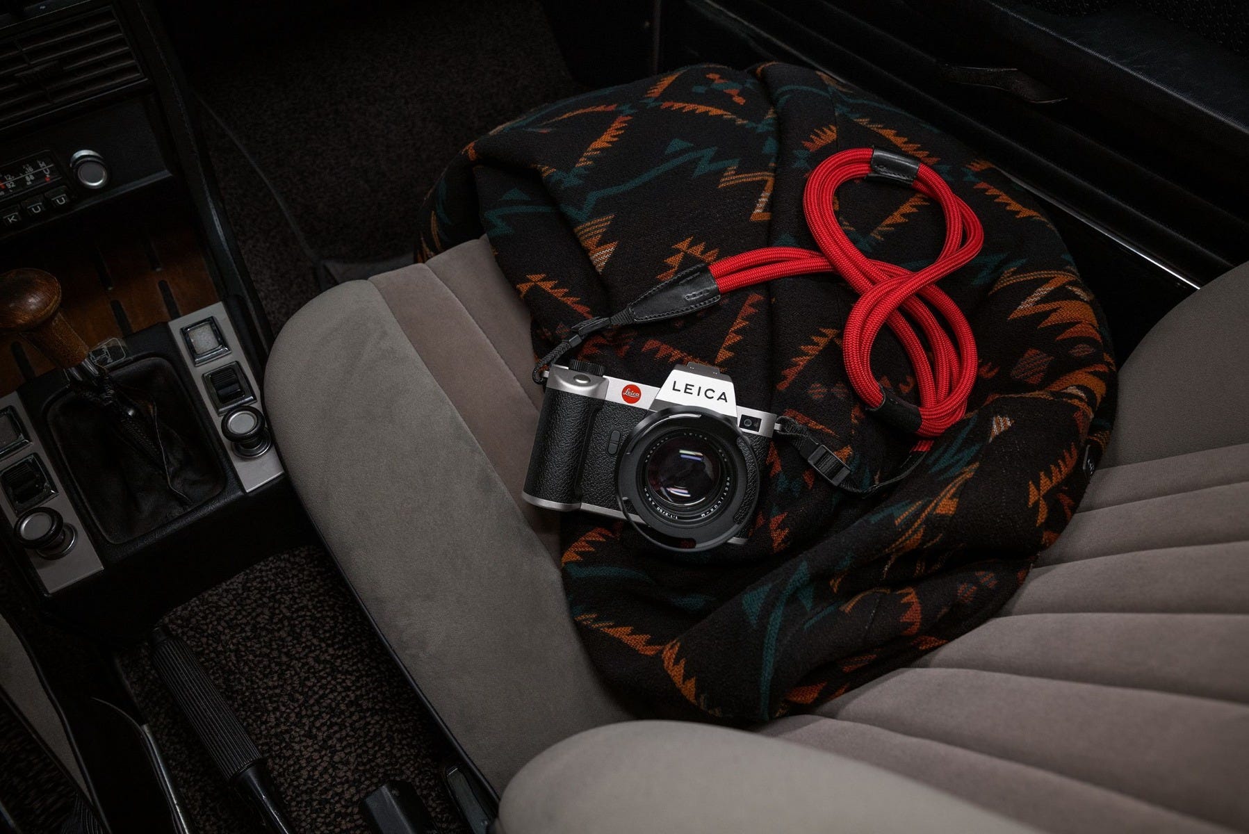 LEICA SL2 Silver with NOCTILUX -M 50mm f1.2 and M-ADAPTER-L 