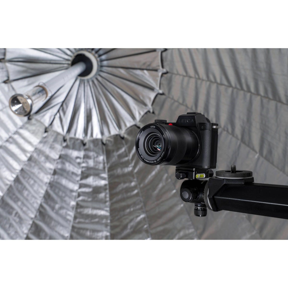 Leica SUPER-APO-SUMMICRON-SL 21mm f/2 ASPH. Lens