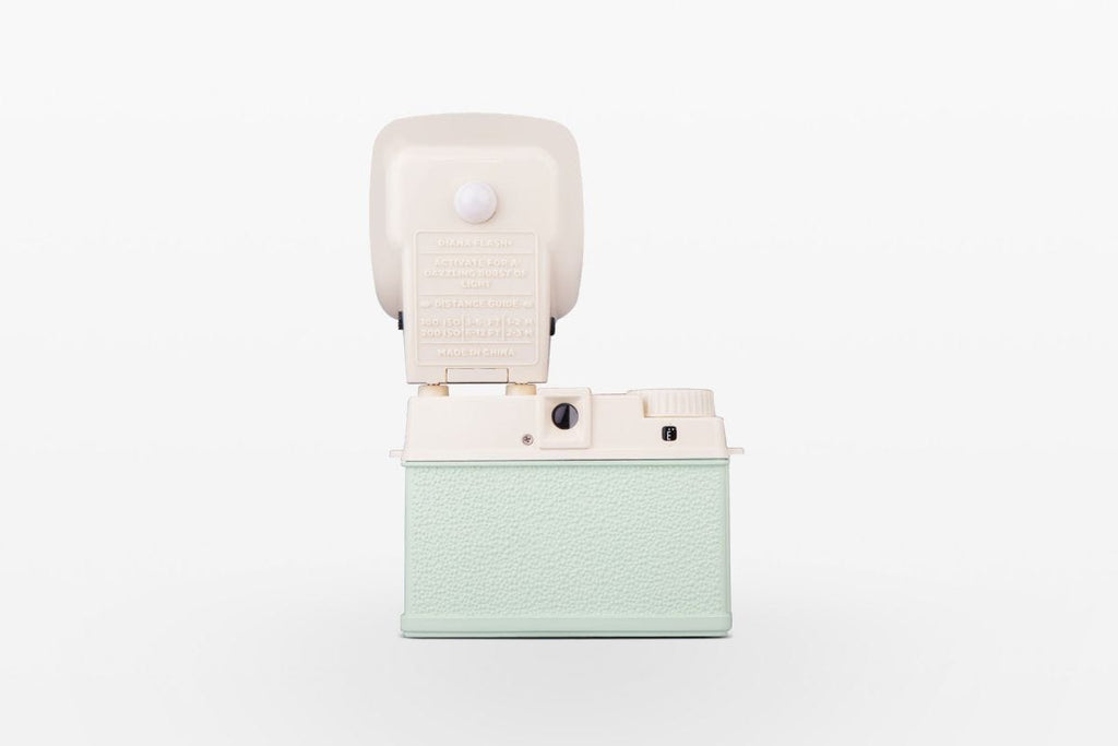 Lomography Half-frame Lomourette - Picnic Edition