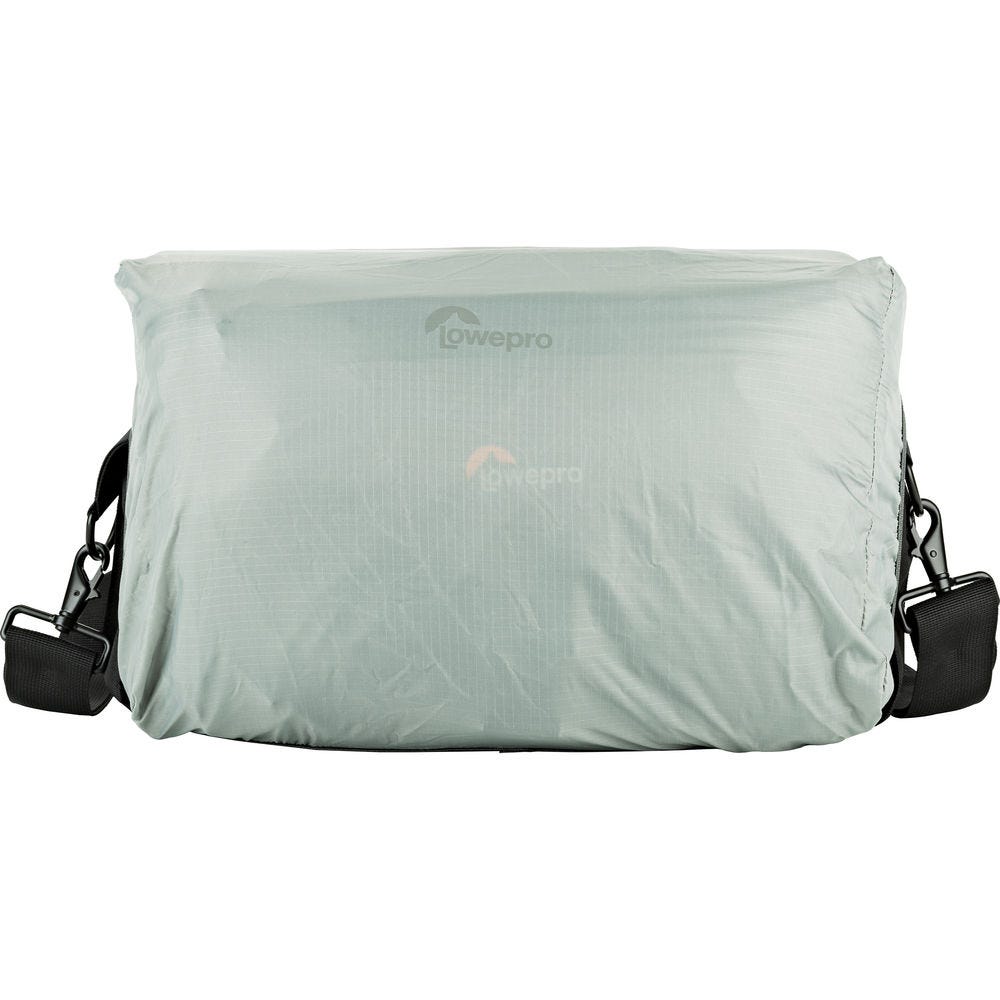 Lowepro Nova 200AW II Black