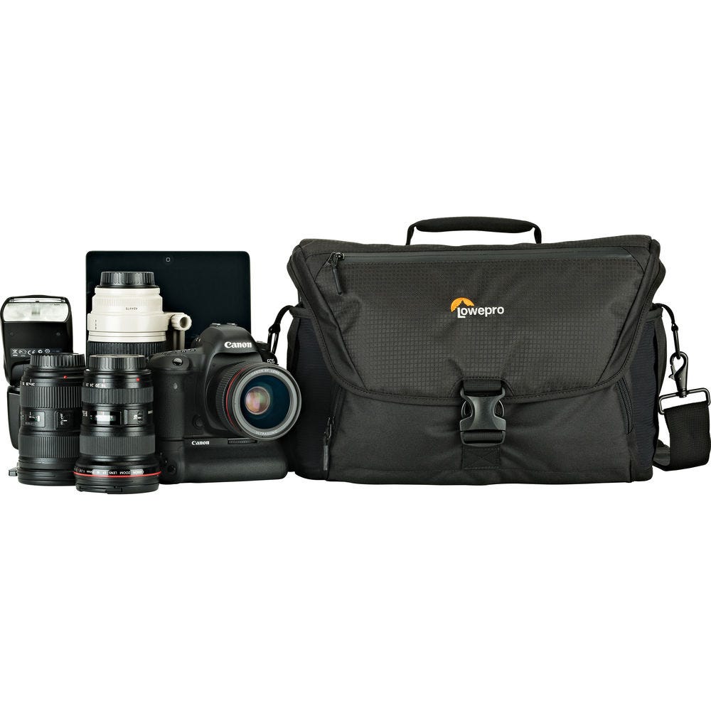 Lowepro Nova 200AW II Black