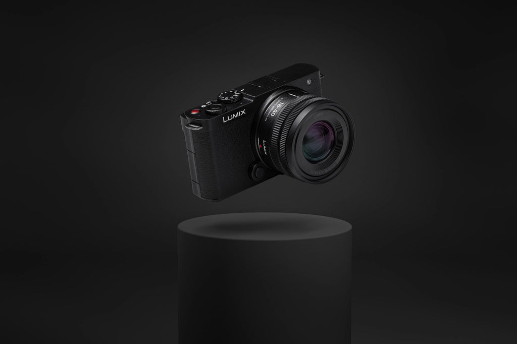 Panasonic LUMIX S9 Mirrorless Camera with 18-40mm Lens (Black)